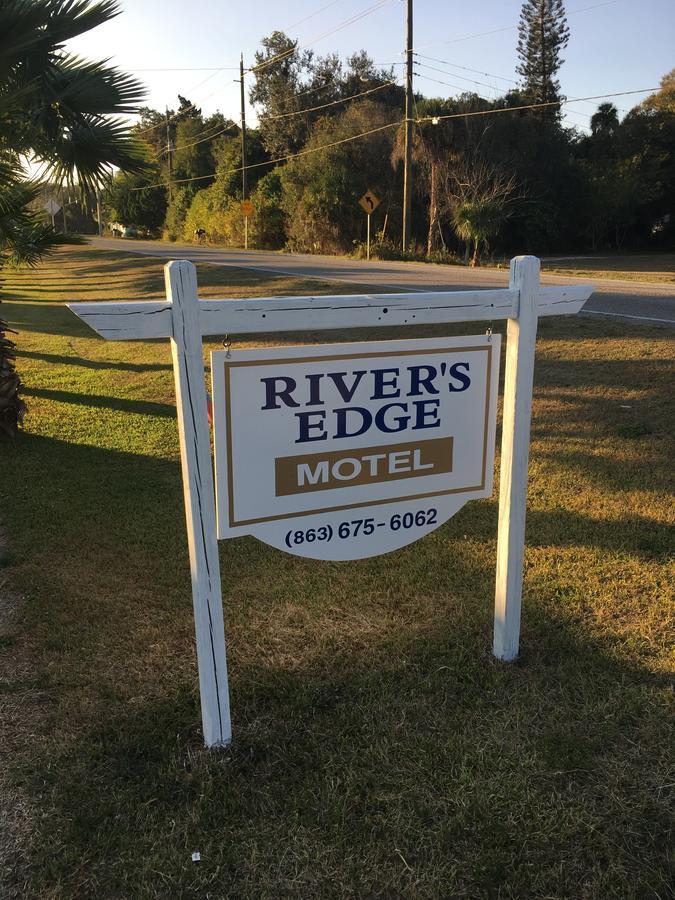 The Rivers Edge Motel LaBelle Exterior foto